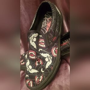 Vans Classic Slip On Halloween Edition Glow In The Dark (M 6, W 7.5)